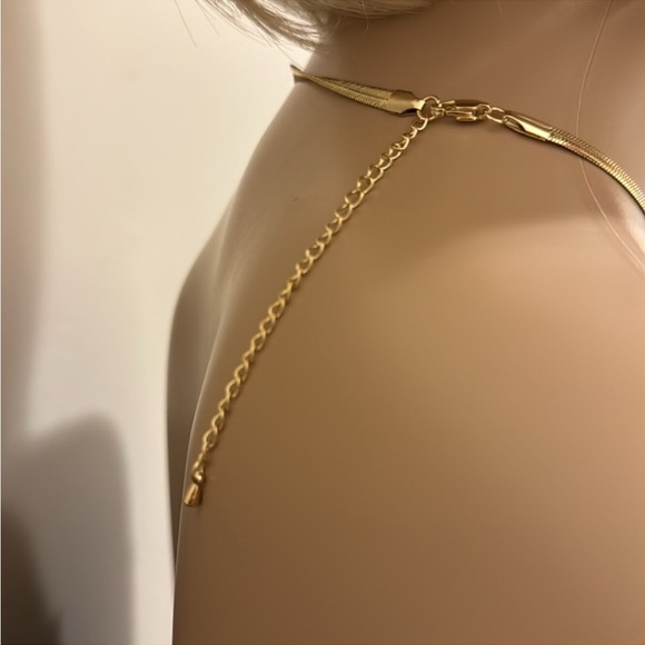 NEW💞Pendant with large Tory Burch charm/medallion. - Picture 4 of 10